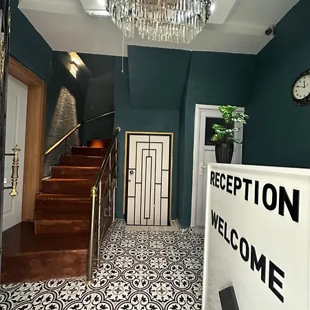 King Mas Hotel *